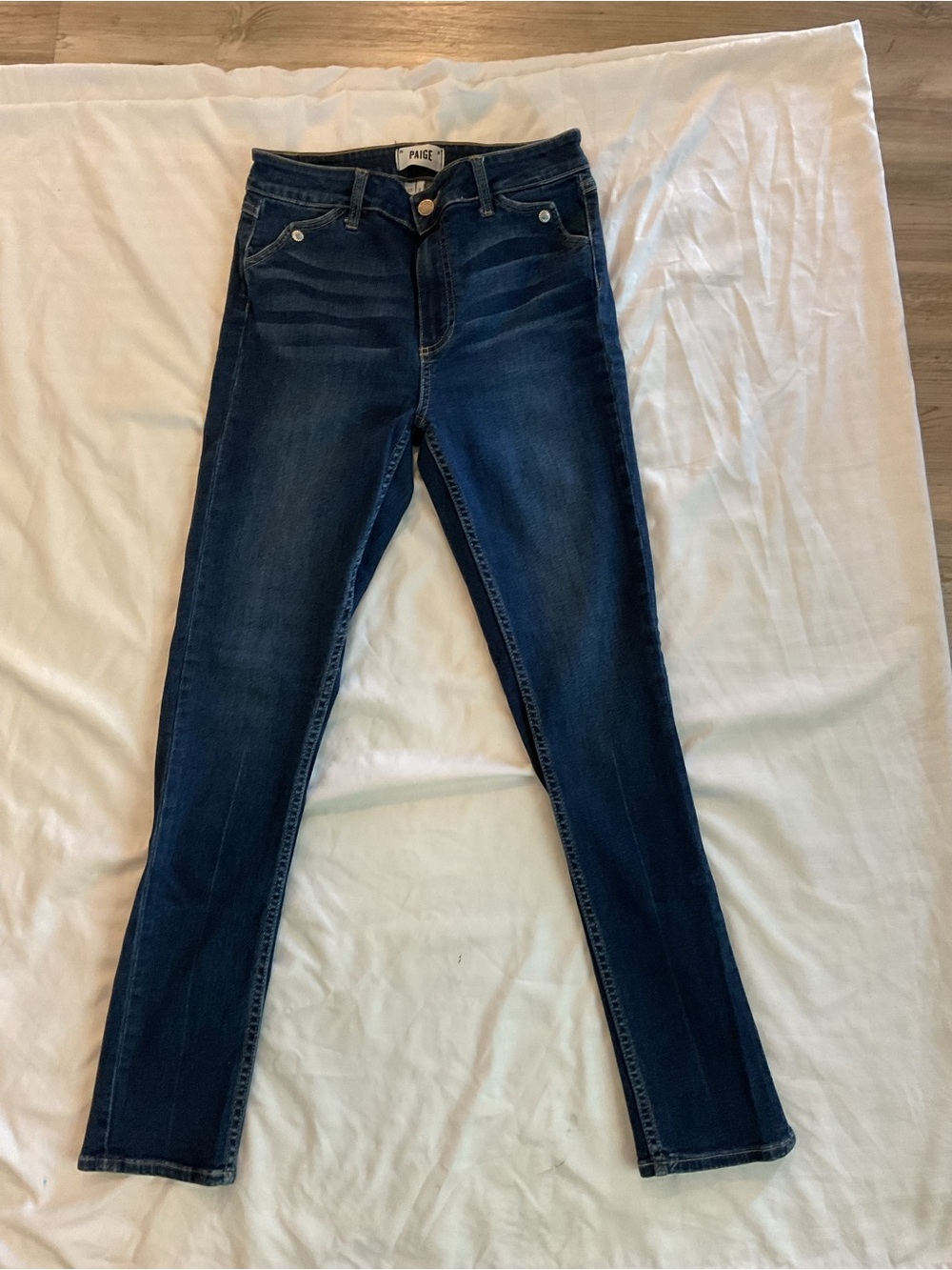 PAIGE Dark Blue Skinny  Jeans great denim western  wear with boots